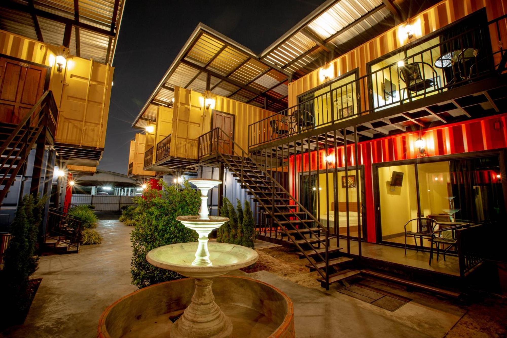 Tuscany Land Resort Donmuang Бангкок Екстер'єр фото